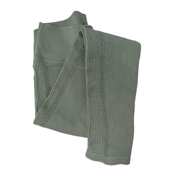 Aerie Offline Big Chill Seamless 7/8 Braided Ribbed Leggings Sz M Light Gray - Picture 10 of 10